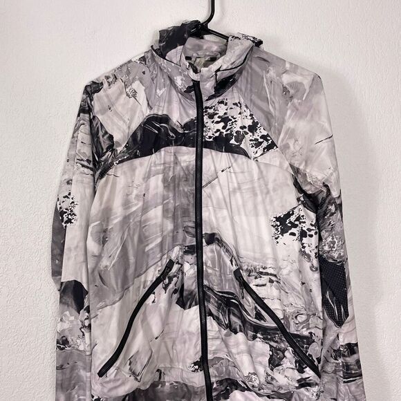Lululemon White with Black & Grey Abstract Patterned Hooded Windbreaker Jacket - Picture 3 of 7
